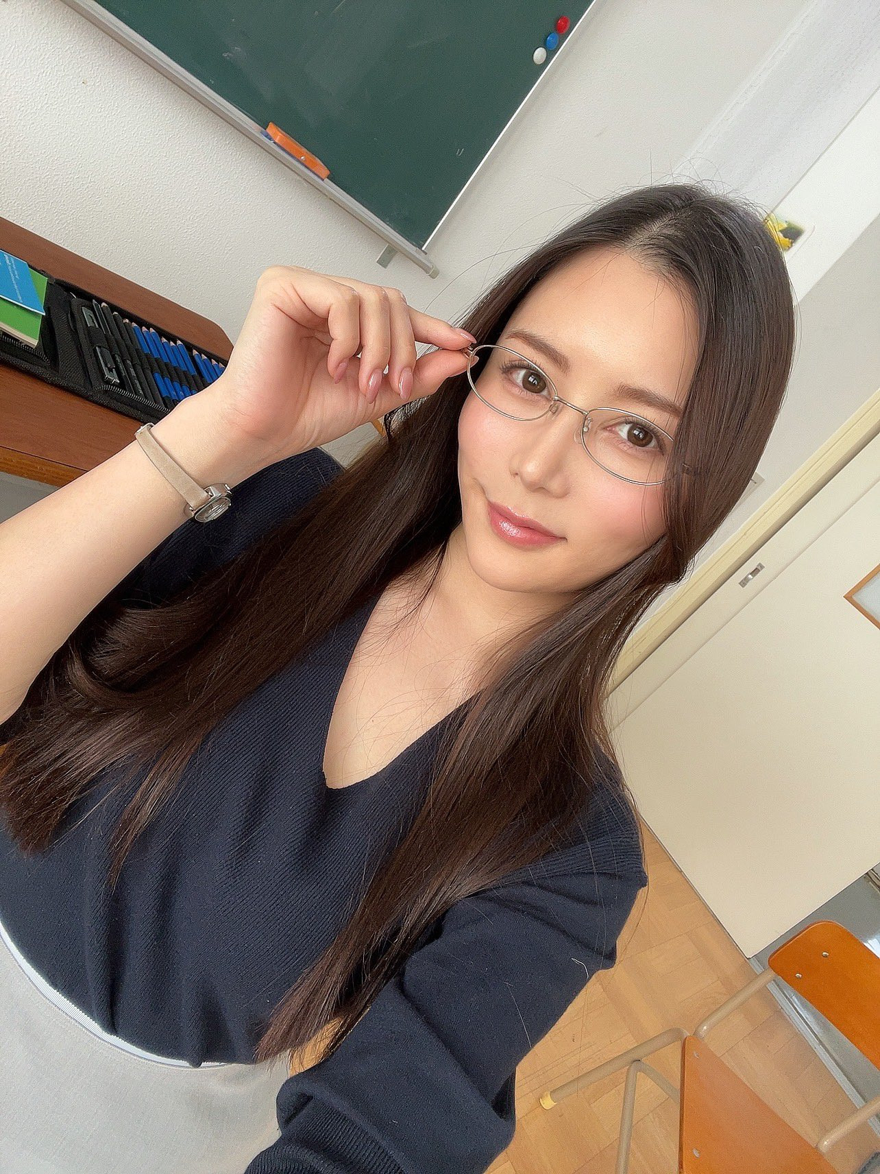 超级多才多艺！白峰ミウ不仅热爱“高尔夫”，更惊喜发行“亲手绘制Line贴图