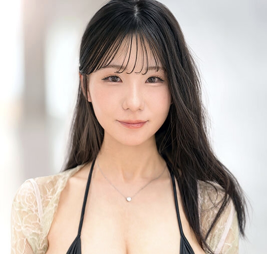 樱井玲爱气质优雅形象展示